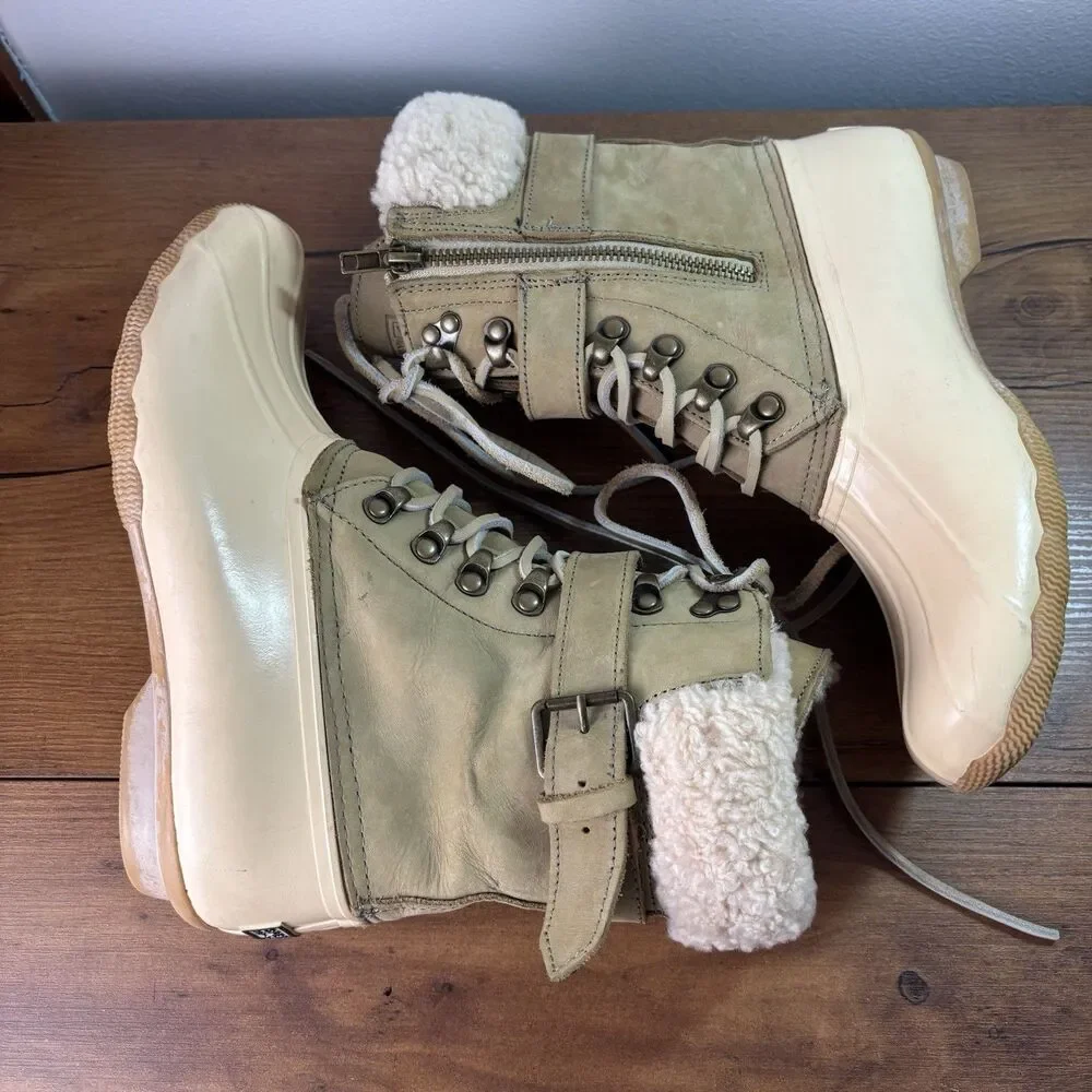 Sperry J. Crew Shearwater Duck Boots 100% Wool Lining Women's Size 8 Ivory